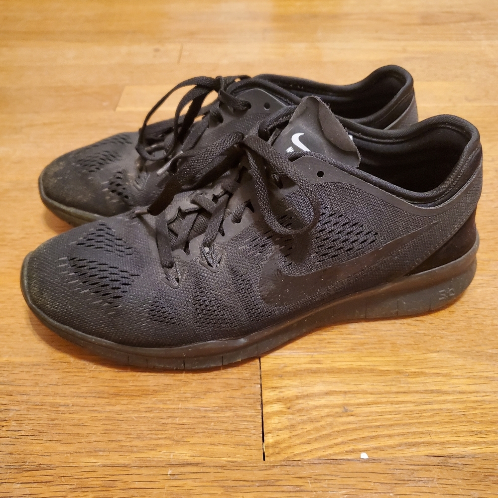 NIKE TR Free 5.0